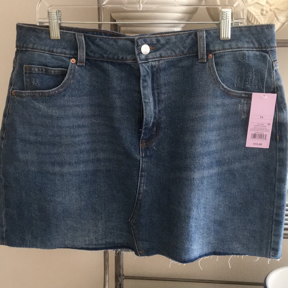 Denim skirt